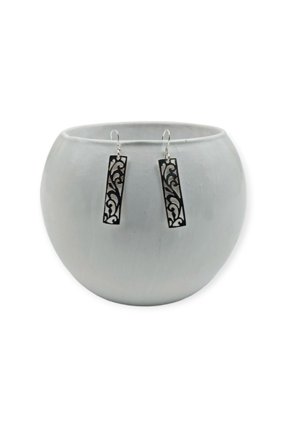 Pendientes de plata de ley 925 rectangulares calados con motivos florales y étnicos hechos a mano en Indi