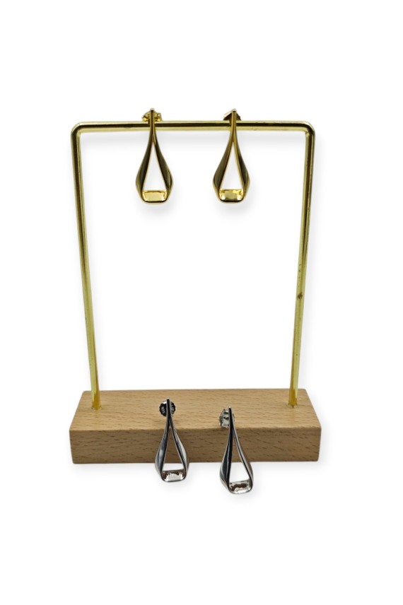 Pendientes de plata de ley 925 con diseño bohemio disponibles en acabado plateado y dorado, hechos a mano en India.