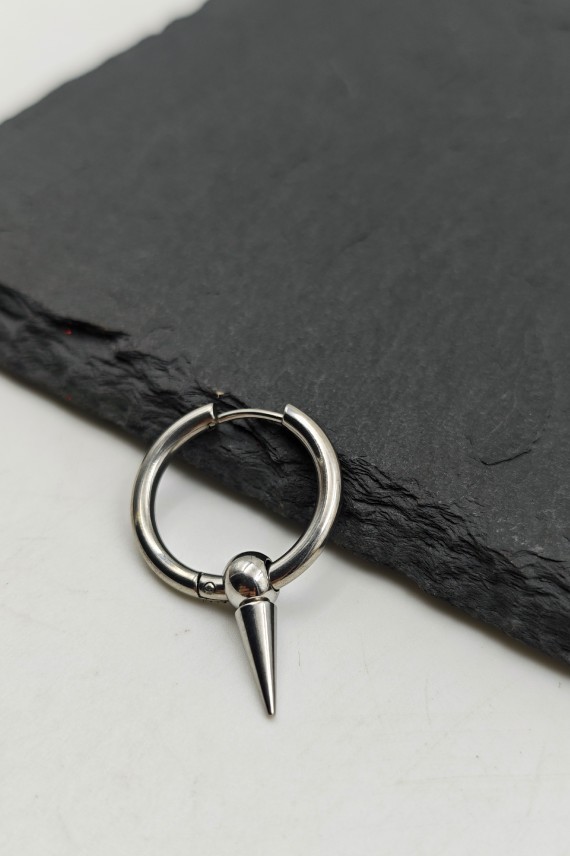 Pendiente de acero inoxidable 316L unisex con aro segmentado y pincho extraíble en color negro, dorado y plateado.