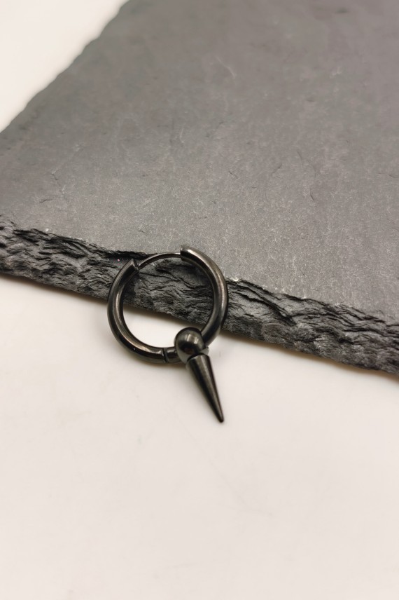 Pendiente de acero inoxidable 316L unisex con aro segmentado y pincho extraíble en color negro, dorado y plateado.