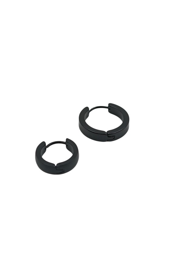 Aro de acero inoxidable 316L negro con diseño plano y cierre segmentado, joya minimalista Samarkanda.