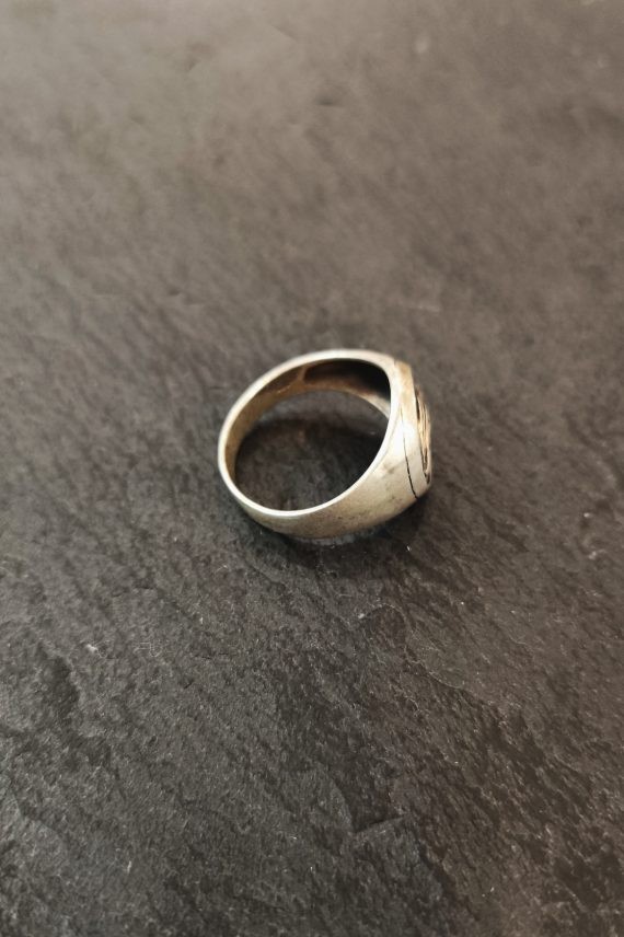 Anillo unisex de Plata de Ley con símbolo del ojo protector y acabado artesanal envejecido
