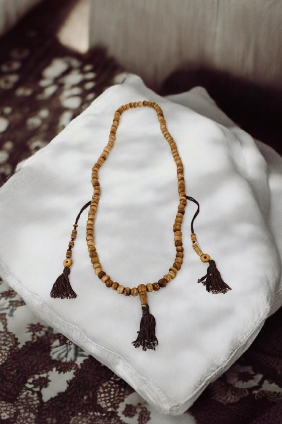 Collar/Pulsera Japa Mala de Agarwood Tibetano