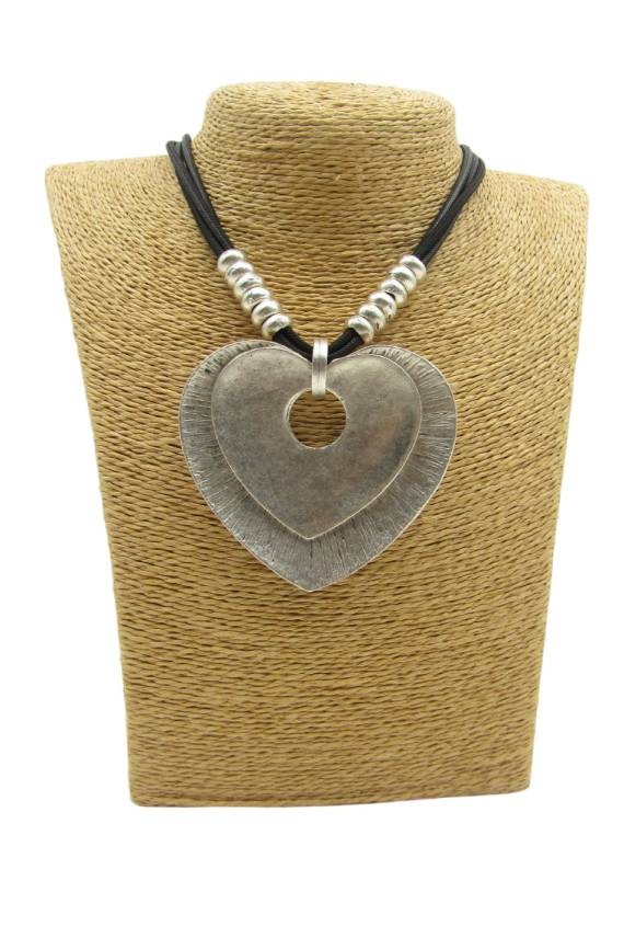 Collar Corazón Hestia Zamak