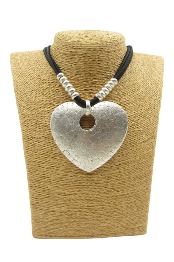Collar Corazón Hestia Zamak