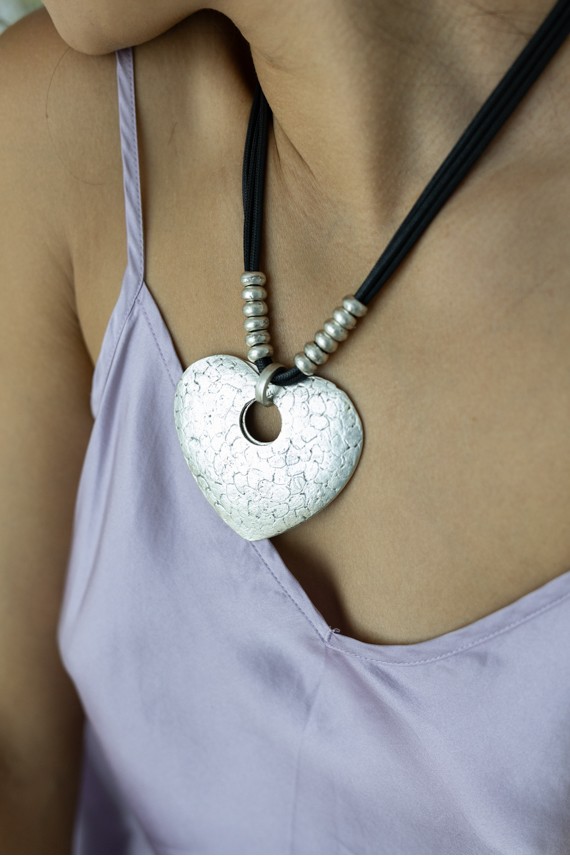 Collar Corazón Hestia Zamak