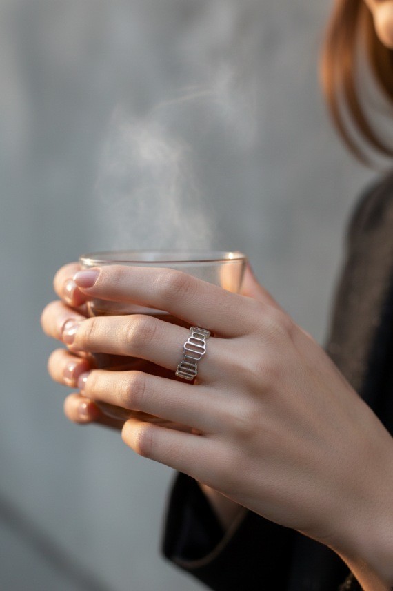 Anillo Plata Baño Dorado y Circonitas Ajustable