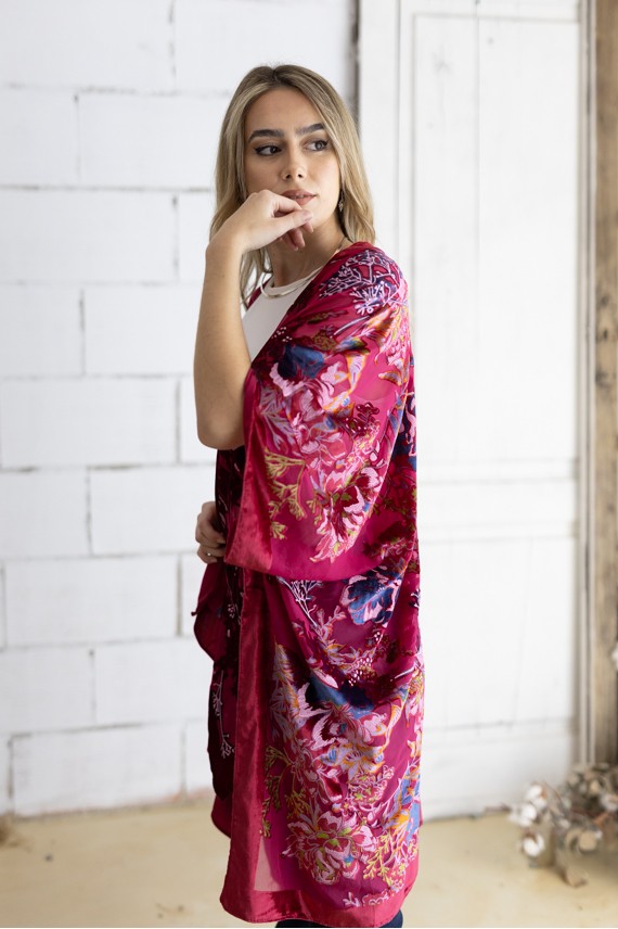 Kimono Boho Seda y Viscosa con Flores en Terciopelo