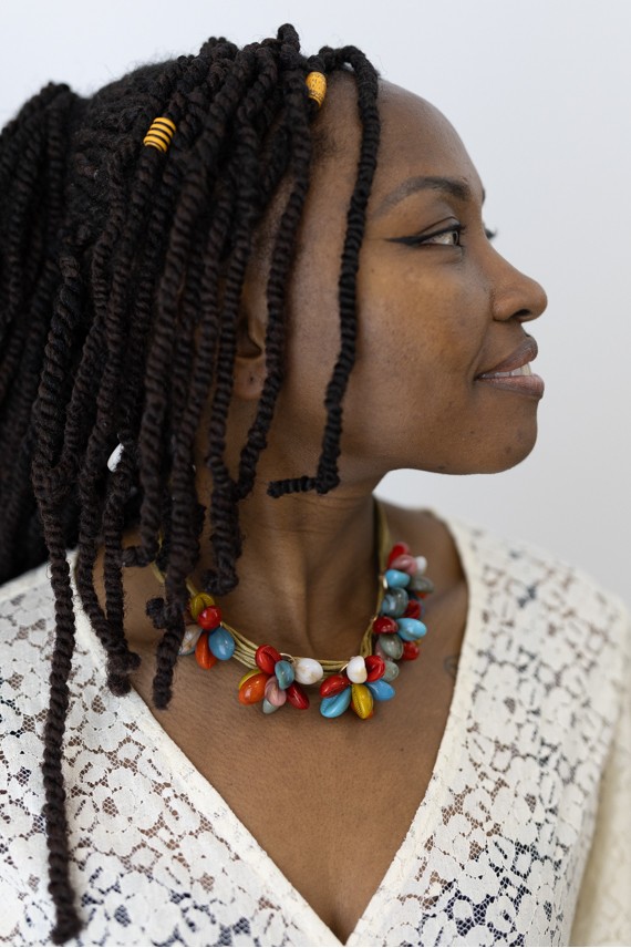 Collar Conchas Flores de Mar Arco Iris