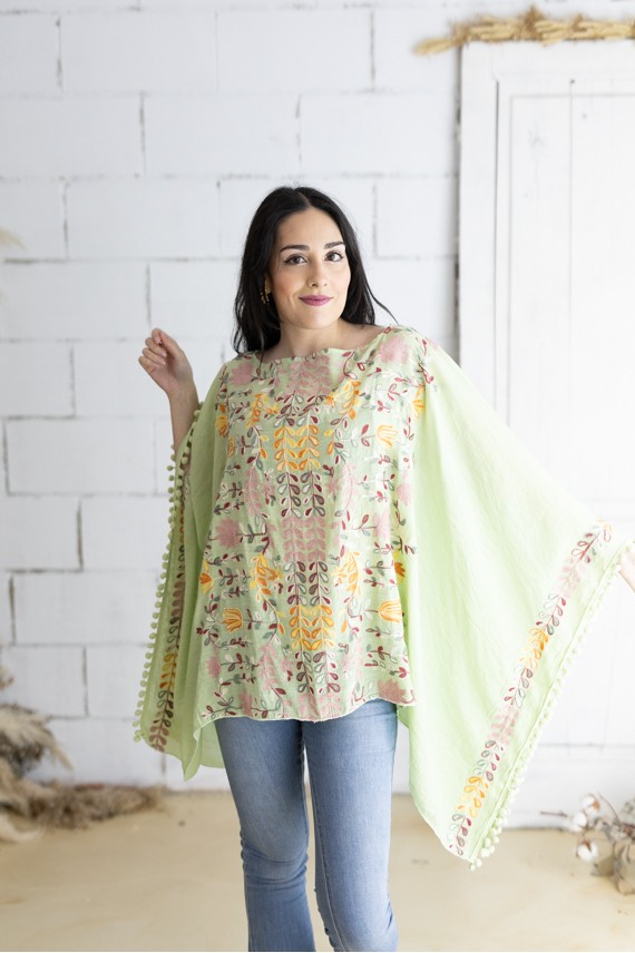 Blusa Poncho Bordada Algodón Verde Agua
