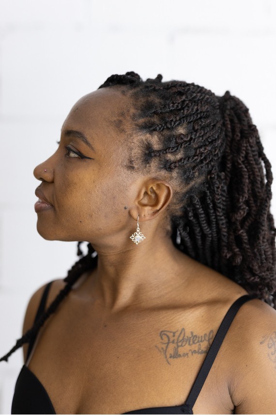 Pendientes Plata de Ley Flor Boho con Piedra Natural