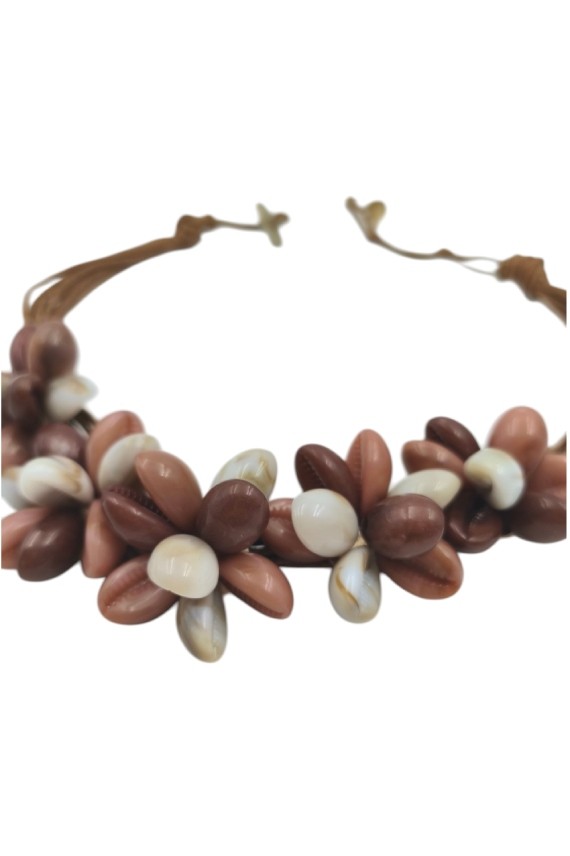Collar Conchas Flores de Mar Tonos Tierra
