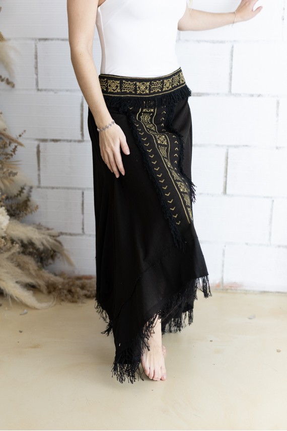Falda Larga Asimétrica Algodón Negro Bordado Étnico