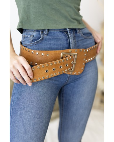 Cinturón Piel Sostenible Alma Nómada con Tachuelas y Hebilla Vintage