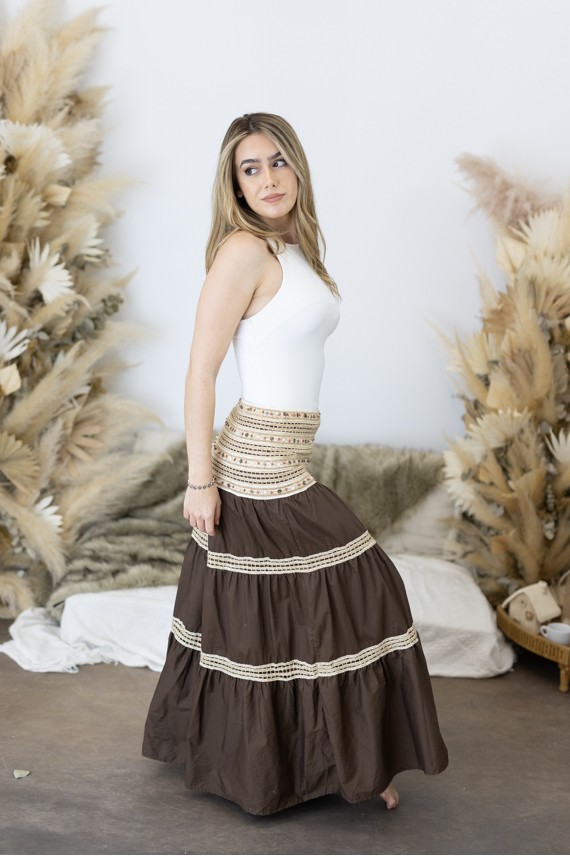 Falda Larga Algodón Cintura Bordada y Piedras Naturales
