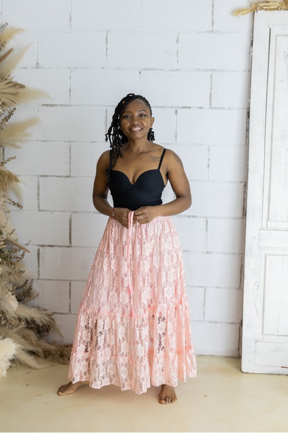 Falda Larga Encaje Rosa Bordado Floral y Vuelo