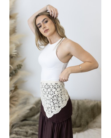 Pareo de Algodón Crochet Floral Triangular Beige