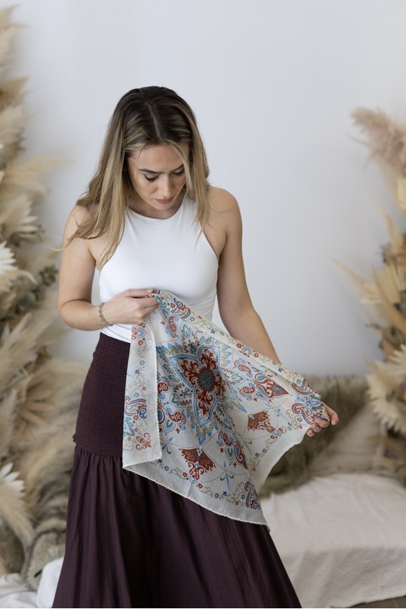 Pañuelo Paisley Multicolor Beige Estampado Cachemira