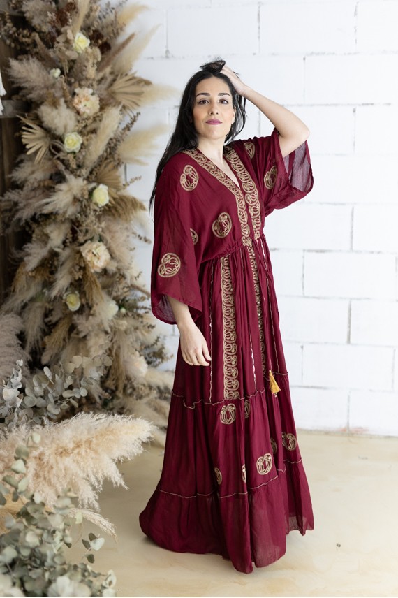 Vestido Largo Invitada Burdeos Bordado Dorado