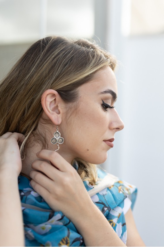 Pendientes Plata Trébol Tres Círculos Bola Colgante