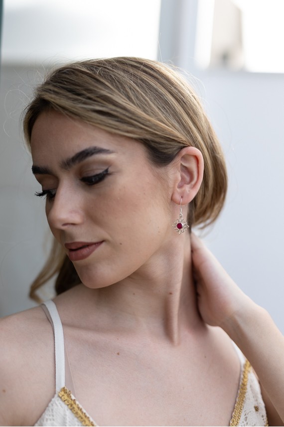 Pendientes Plata de Ley Flor Boho con Piedra Natural