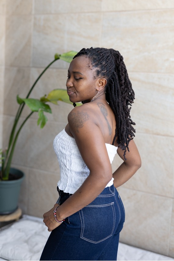 Top Palabra de Honor Viscosa Blanca Elástica