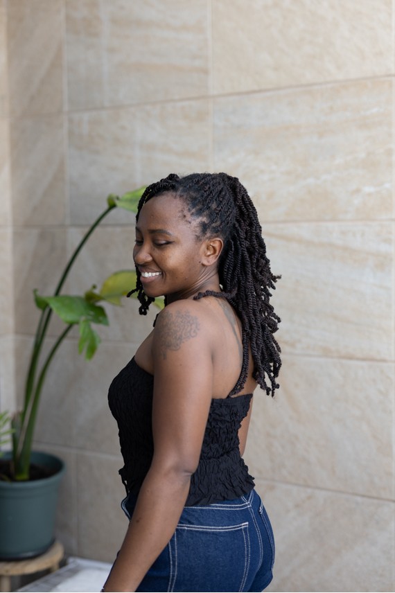 Top Palabra de Honor Viscosa Negra Elástica