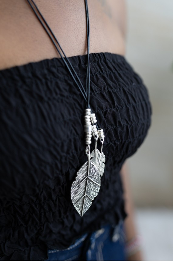 Collar Encerado hojas Leaf