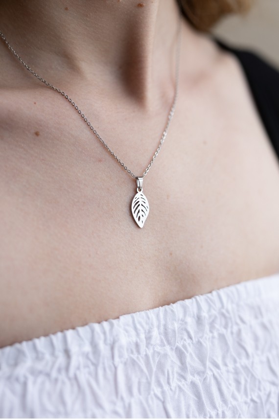 Conjunto Acero Pendientes y Colgante Leaf