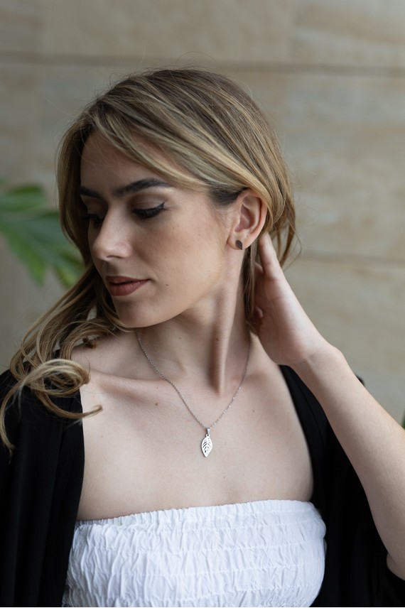 Conjunto Acero Pendientes y Colgante Leaf