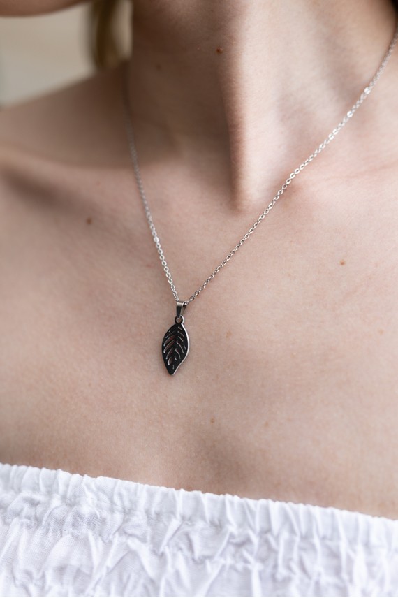 Conjunto Acero Pendientes y Colgante Leaf