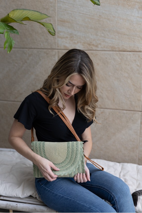 Bolso de Fibras Naturales Trenzadas