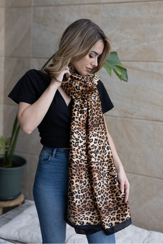 Pañuelo Pareo Satinado Animal Print Seda Feel