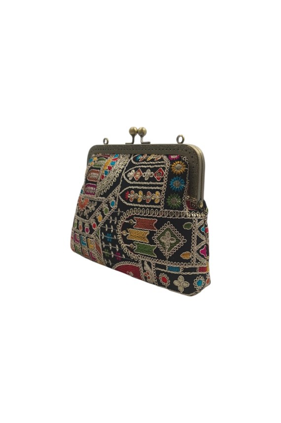 Bolso Invitada Bordado Negro Cierre Boquilla