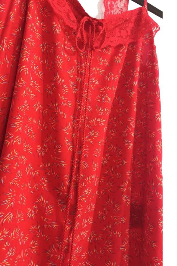 Top Viscosa Estampado con Encaje