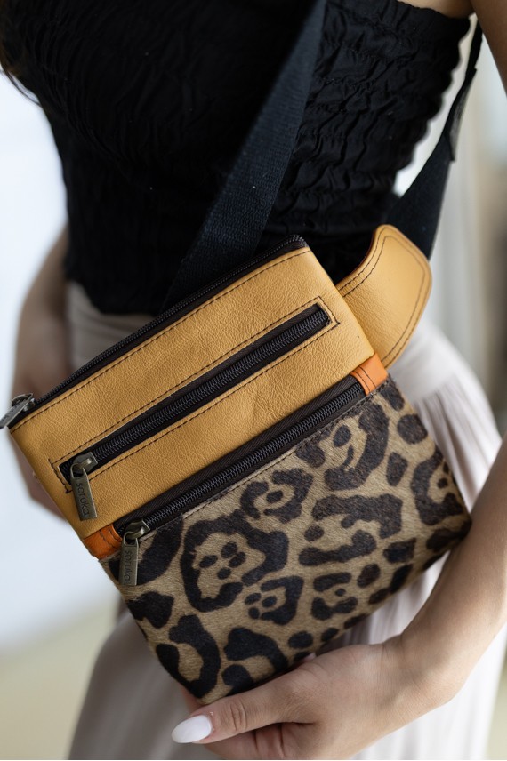 Riñonera Menorca Animal Print Leopardo Camel  Soruka