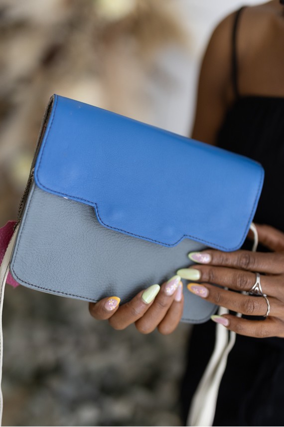 Bolso Soruka River 360º Reversible Animal Print Azul Klein