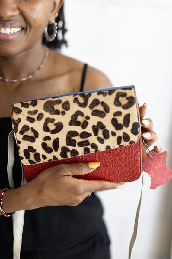 Bolso Soruka River 360º Reversible Animal Print Azul Klein