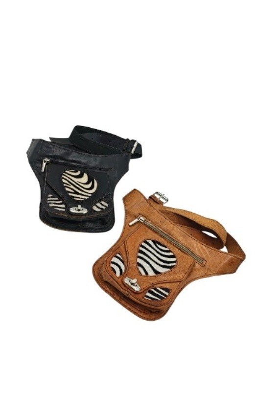 Riñonera Piel Animal Print Cebra Cierre Twist Lock