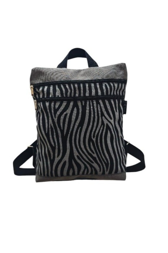 Mochila Jacquard Animal Print Cebra Gris y Negro