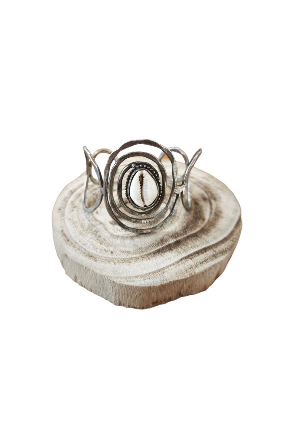 Pulsera Boho con Concha Cauri