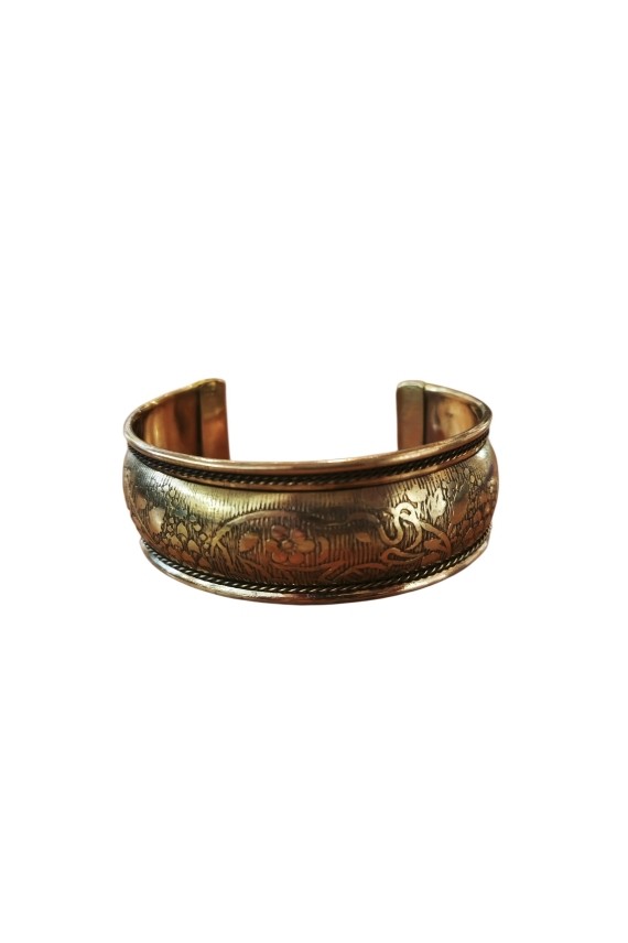 Brazalete Étnico Grabado Dorado