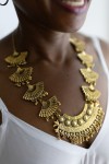 Collar Étnico Dorado Abanicos Imperiales