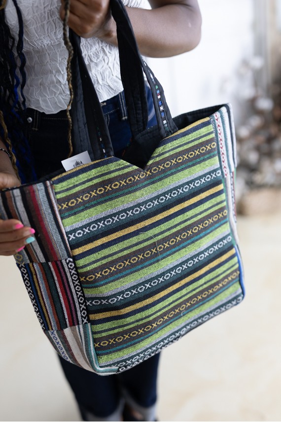 Bolso Tote Artesanal Estampado Étnico