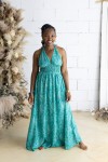 Vestido largo de Art Silk verde esmeralda estampado sari e hilo dorado, escote halter y espalda descubierta