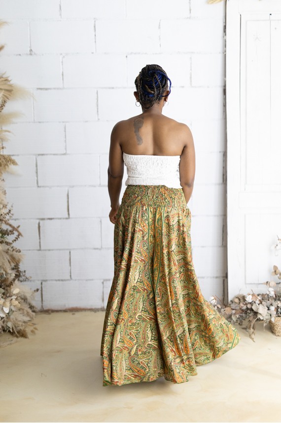 Falda pantalón larga de Art Silk con estampado sari en tonos verdes, naranjas y rojizos