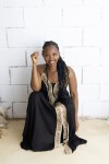 Vestido largo de bambula negro con espalda descubierta y estilo boho artesanal Samarkanda.