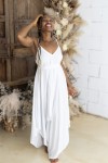 Peto largo de viscosa liso blanco con tirantes ajustables y pantalón estilo fular, moda boho chic Samarkanda.