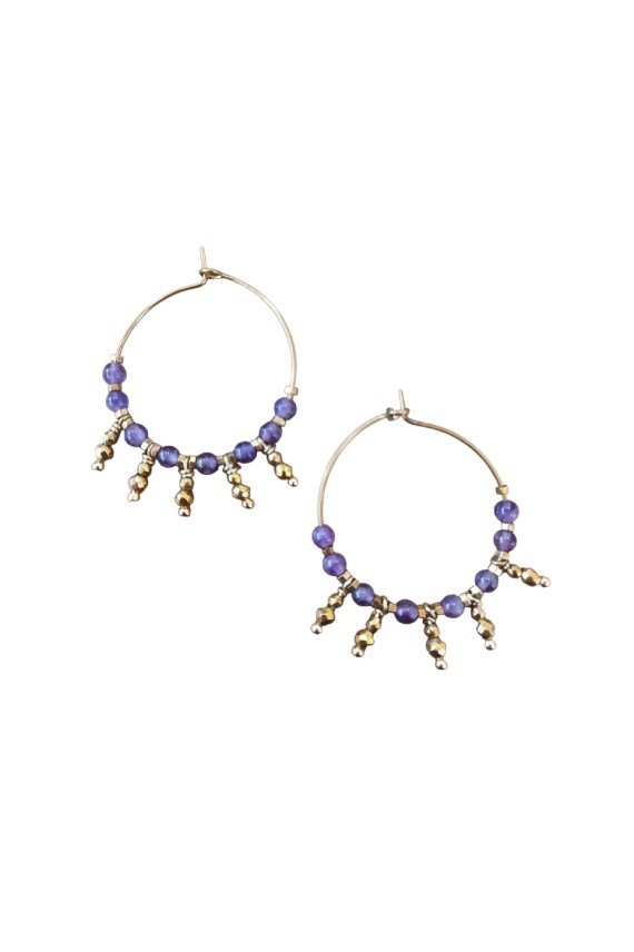 Pendientes de aro de acero con piedra natural y detalles metálicos dorados, estilo boho Samarkanda.