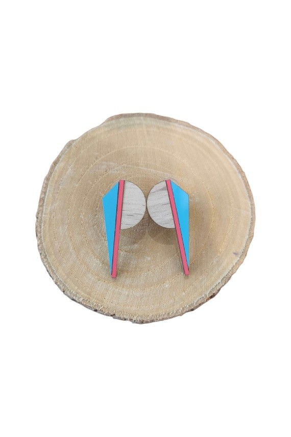 Pendientes de madera geométricos multicolor de 4 cm, ligeros, artesanales y de estilo boho contemporáneo.